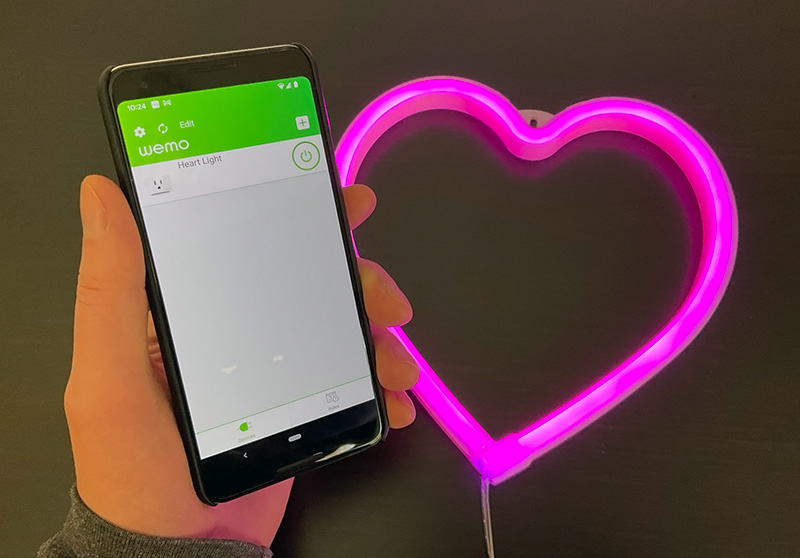Wemo app with heart light